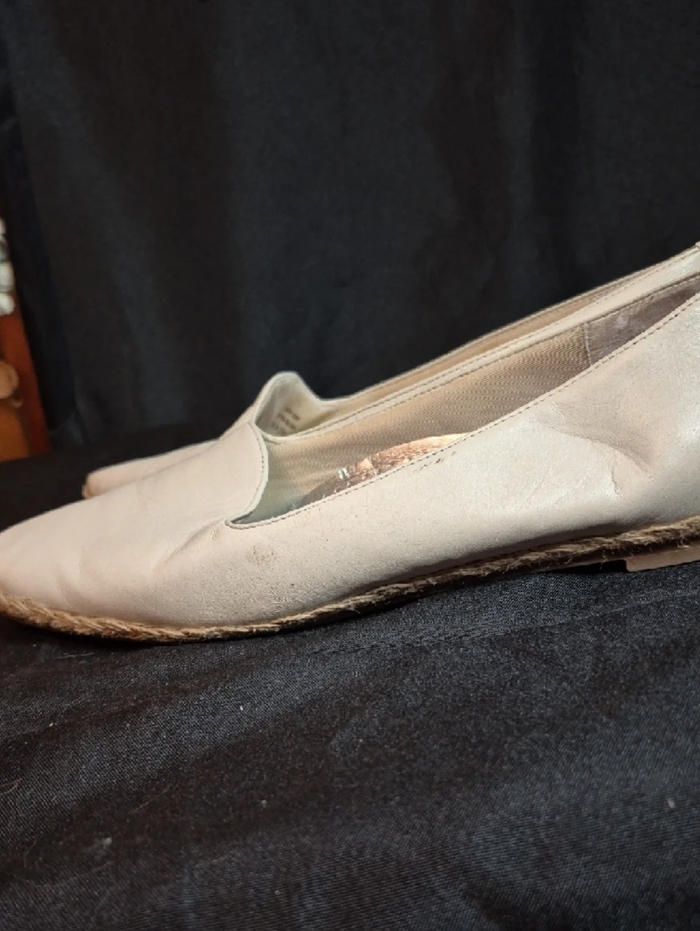 Trotters Cream Slip-On Espadrille Flats